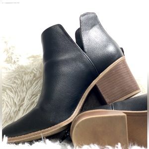 Sonoma Ankle Boots